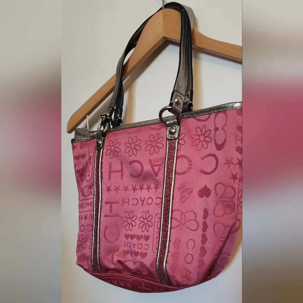 Coach Bag PURSE Glitter Graffiti Pink& Silver - Picture 2 of 8